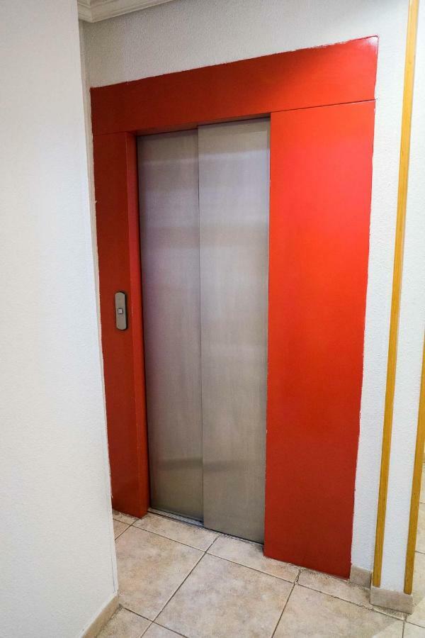 Piso Moderno Centro Madrid Apartment Bagian luar foto
